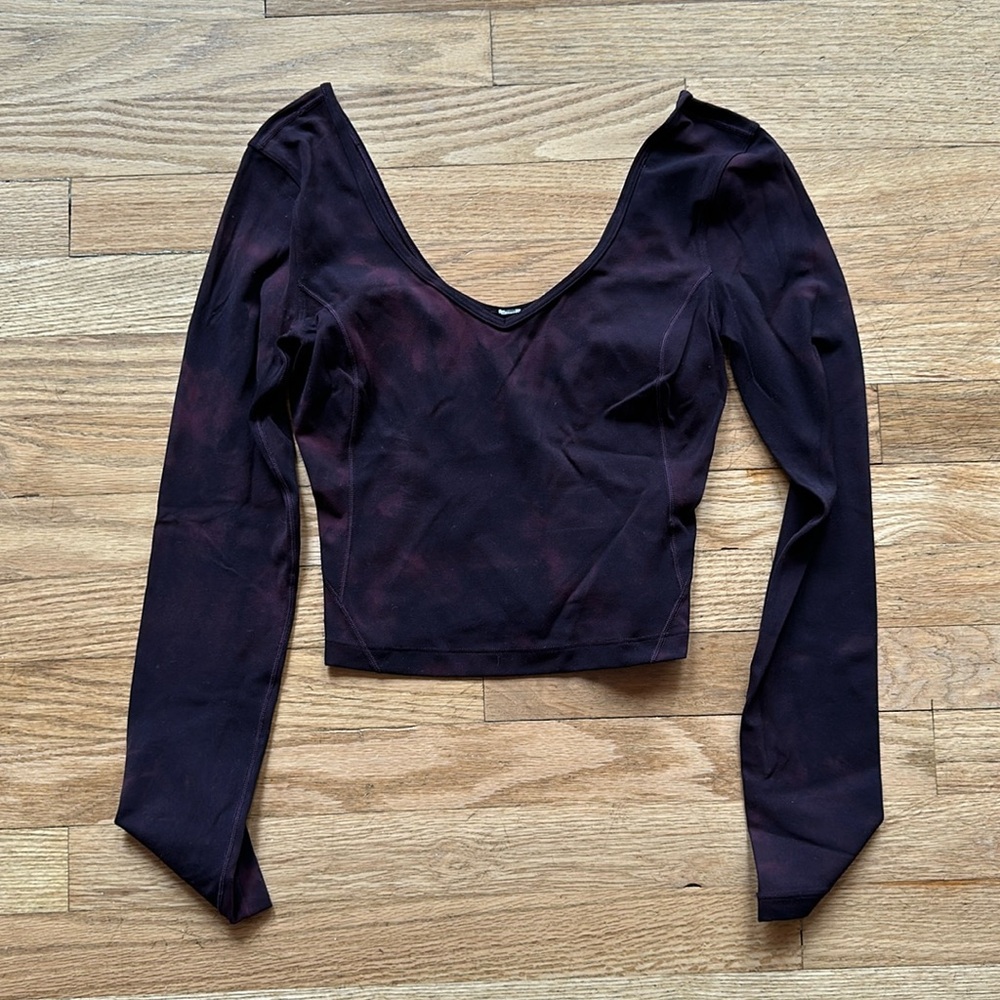 Lululemon purple and black long sleeve workout crop top - Size 2